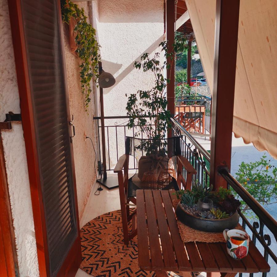 Apartamento Olga Nikiana Exterior foto